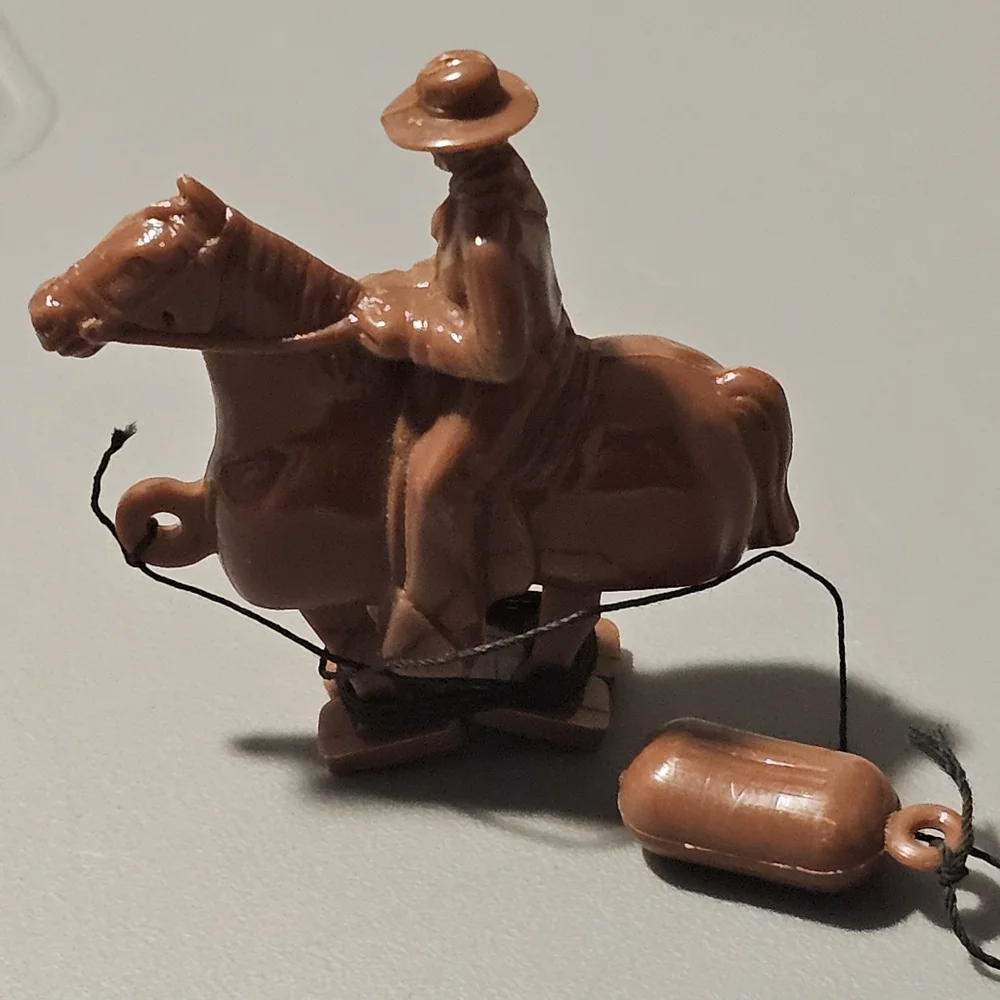 Hop Along Cassidy Little Golden Book & Western Mystery Horse Ramp Walker L👀K